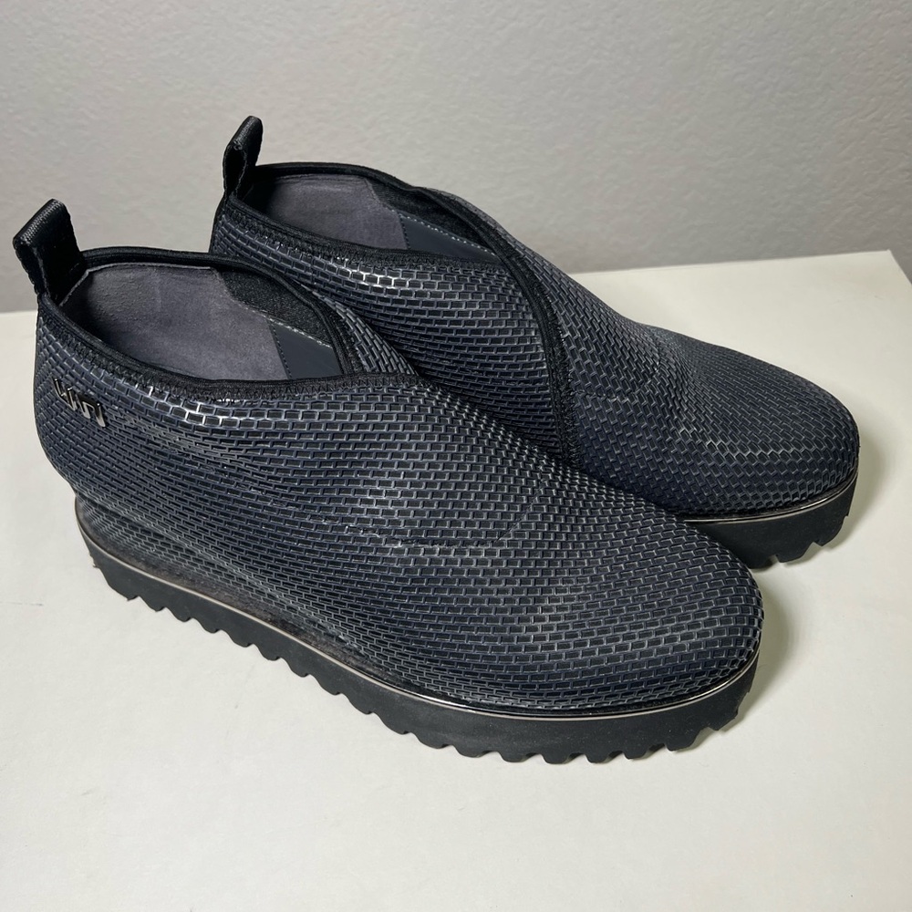 United Nude Black Textured Platform Shoes - Picture 5 of 10